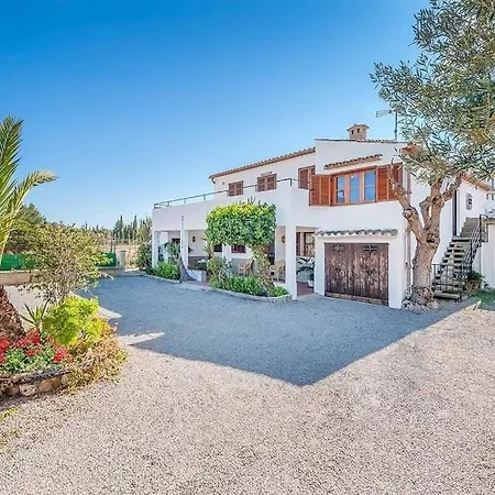 빌라 6 Bedroom A Very Short To Port Pollensa By Renthousing *