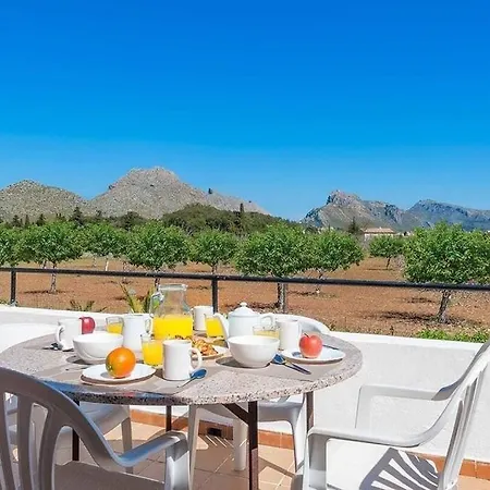 6 Bedroom A Very Short To Port Pollensa By Renthousing Villa